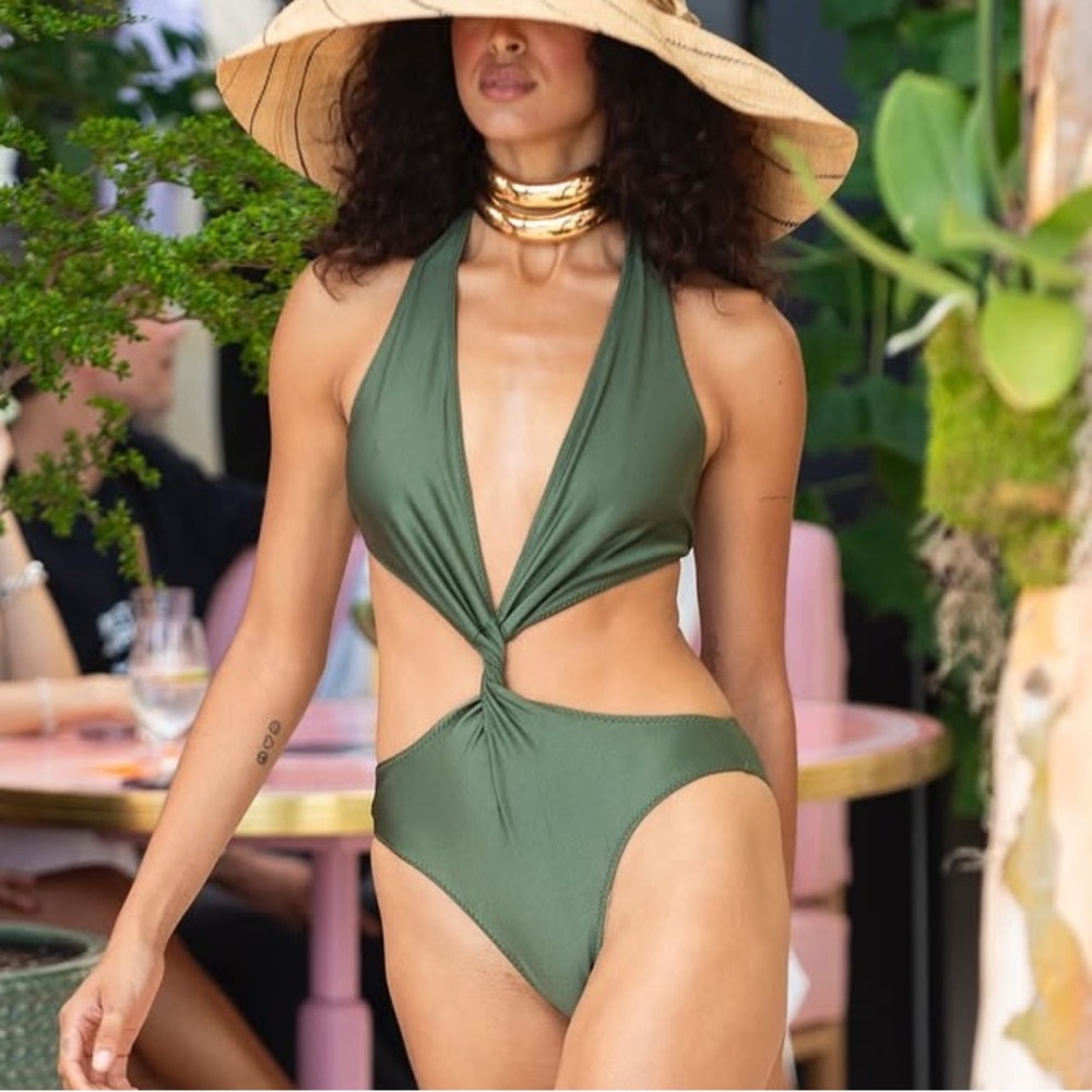 Rangel Aubrey swimsuit green size small NWT